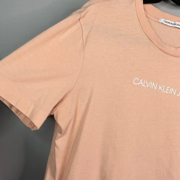 CALVIN KLEIN Crop T-Shirt Peach Pink Graphic Logo Short Sleeve Crew Baddie L - Picture 4 of 11